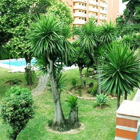 Apartamentos San Carlos 베날마데나코스타 외부 사진