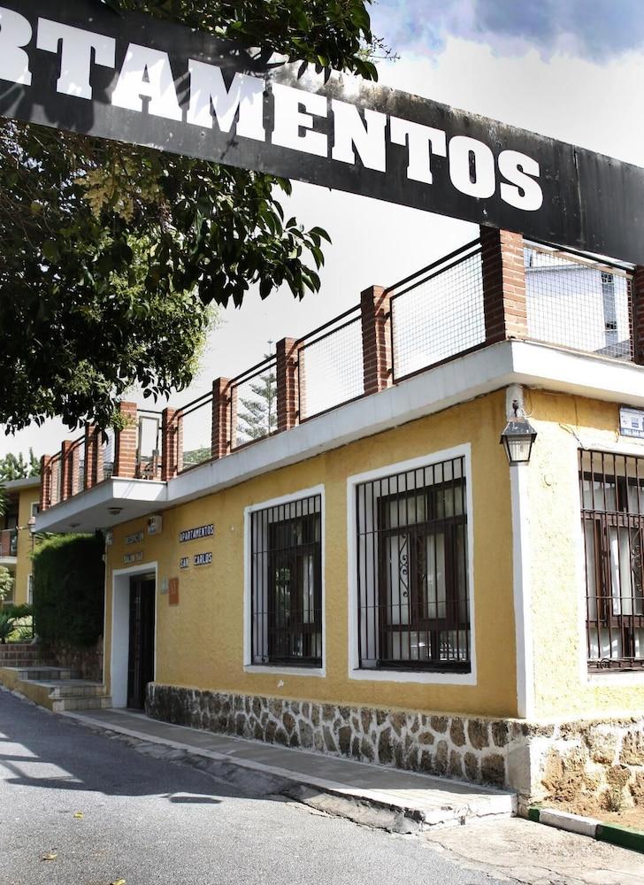 Apartamentos San Carlos 베날마데나코스타 외부 사진