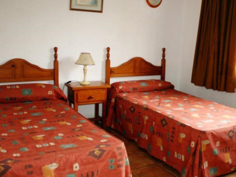 Apartamentos San Carlos 베날마데나코스타 외부 사진