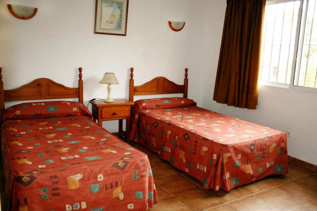 Apartamentos San Carlos 베날마데나코스타 외부 사진